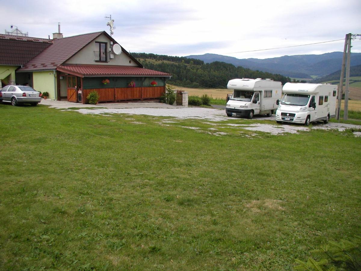 Hotel Penzion Drevenik Spišské Podhradie Zewnętrze zdjęcie