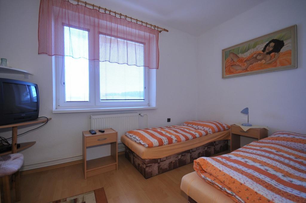 Hotel Penzion Drevenik Spišské Podhradie Zewnętrze zdjęcie
